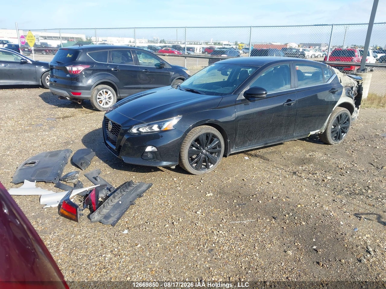 1N4BL4CW8NN308301 · 2022 NISSAN ALTIMA · 2/22