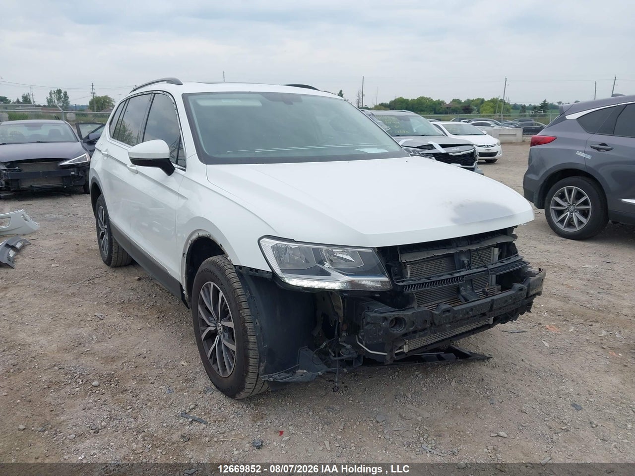 3VV2B7AX4JM116857 · 2018 VOLKSWAGEN TIGUAN COMFORTLINE