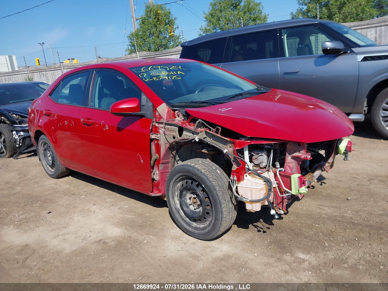 2T1BURHE7HC879175 · 2017 TOYOTA COROLLA LE