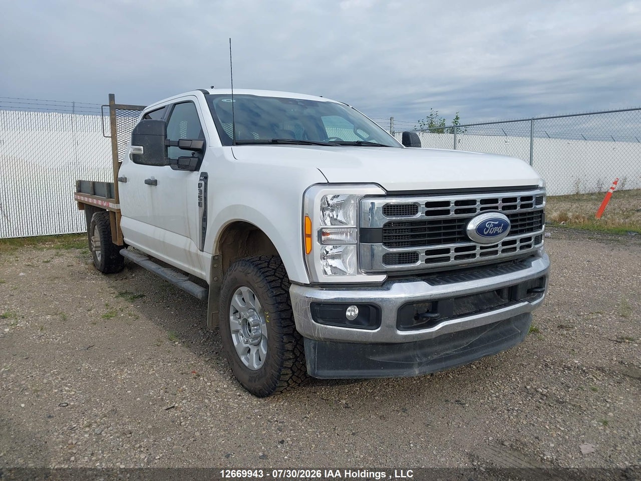 1FT8W3BN5PEC52819 · 2023 FORD F350 SUPER DUTY