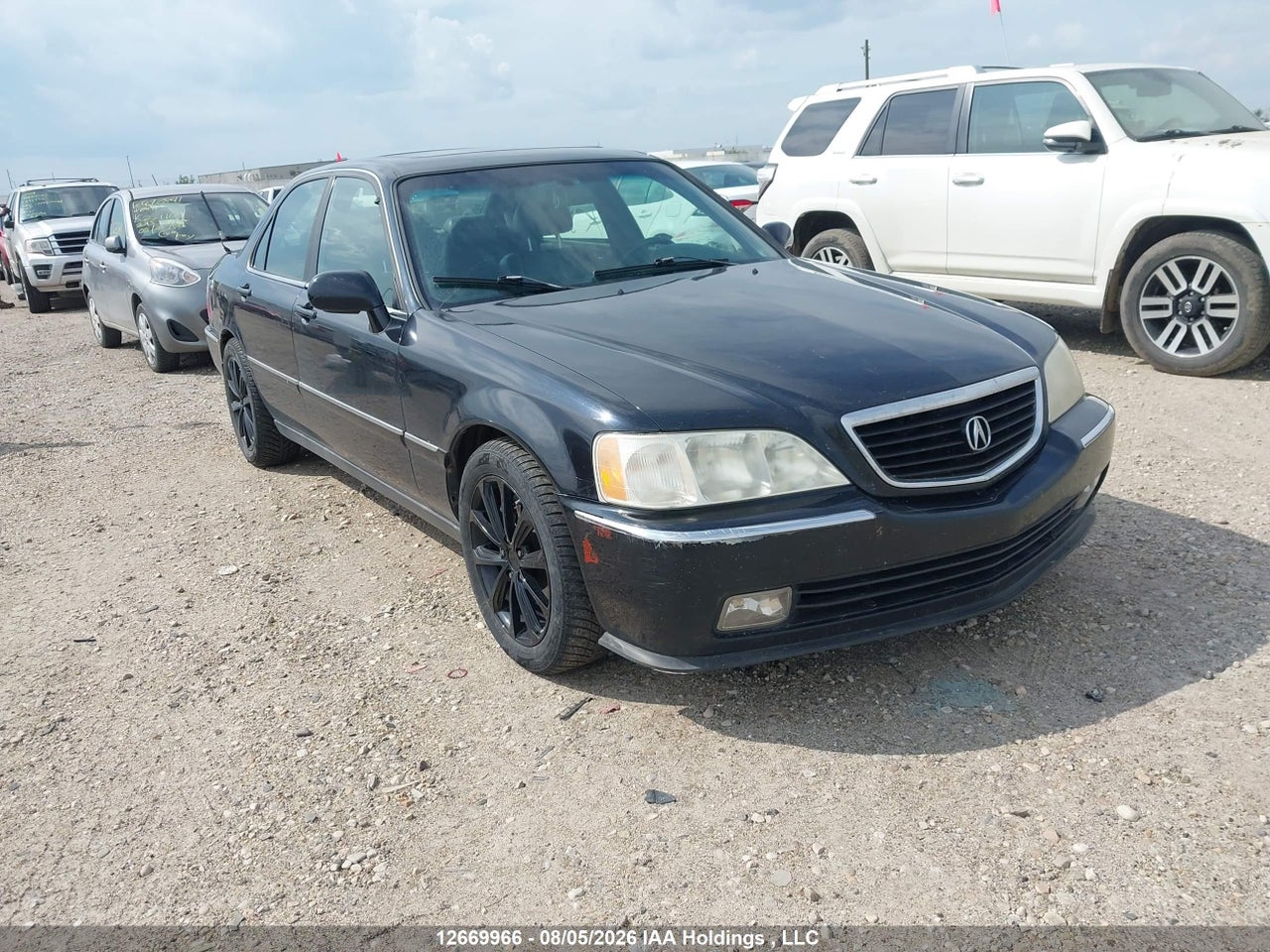 JH4KA9656YC800114 · 2000 ACURA 3.5RL