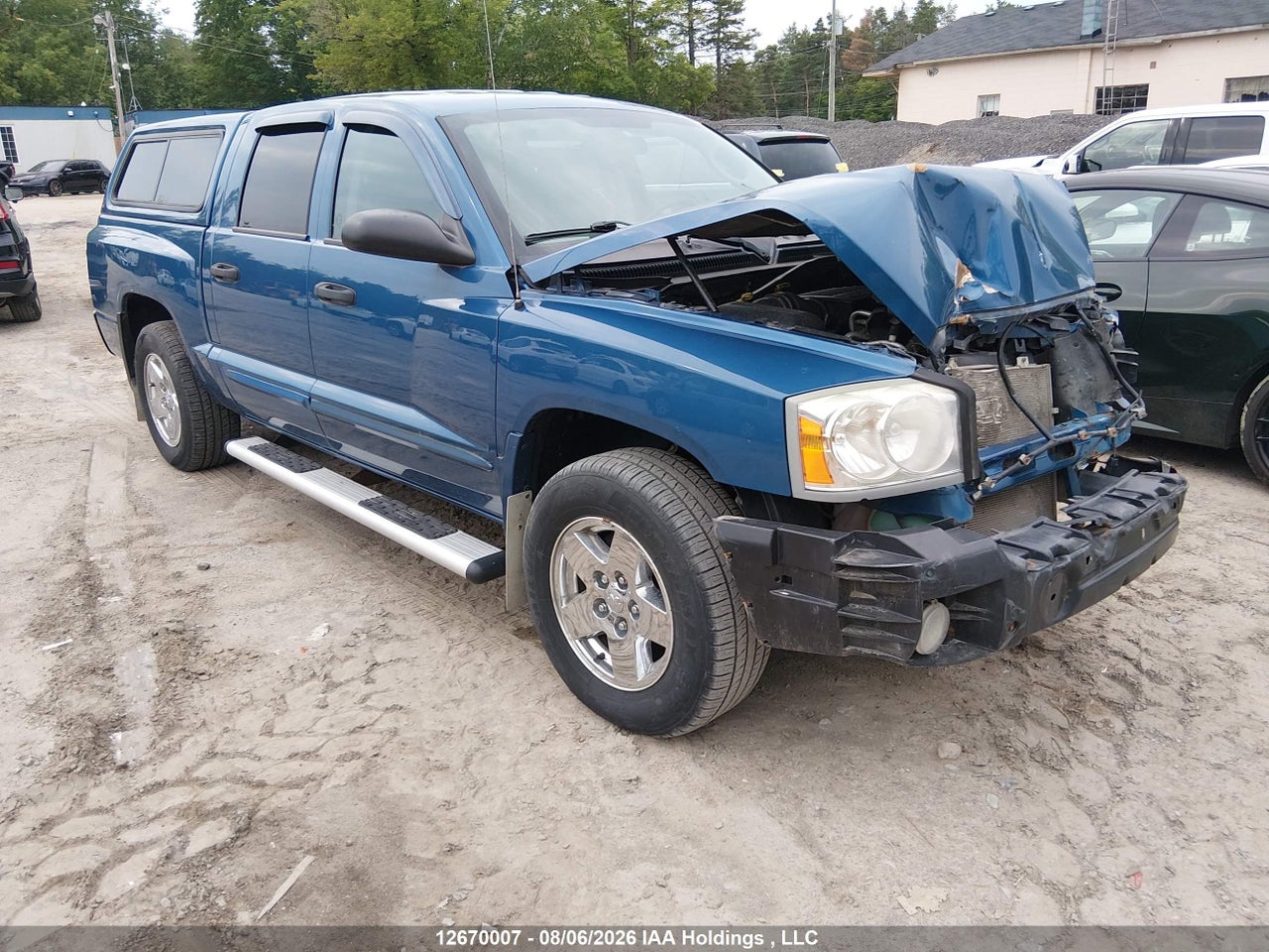 1D7HE48N95S345699 · 2005 DODGE DAKOTA SLT