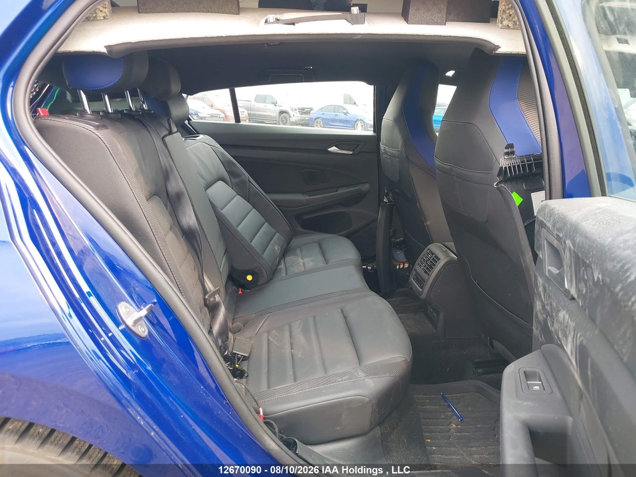 WVWDB7CD1RW135582 · 2024 VOLKSWAGEN GOLF R · 8/22