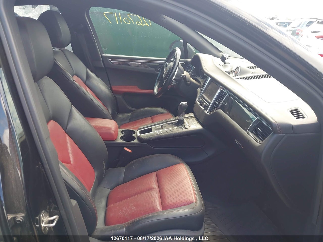 WP1AB2A53FLB43177 · 2015 PORSCHE MACAN · 5/16