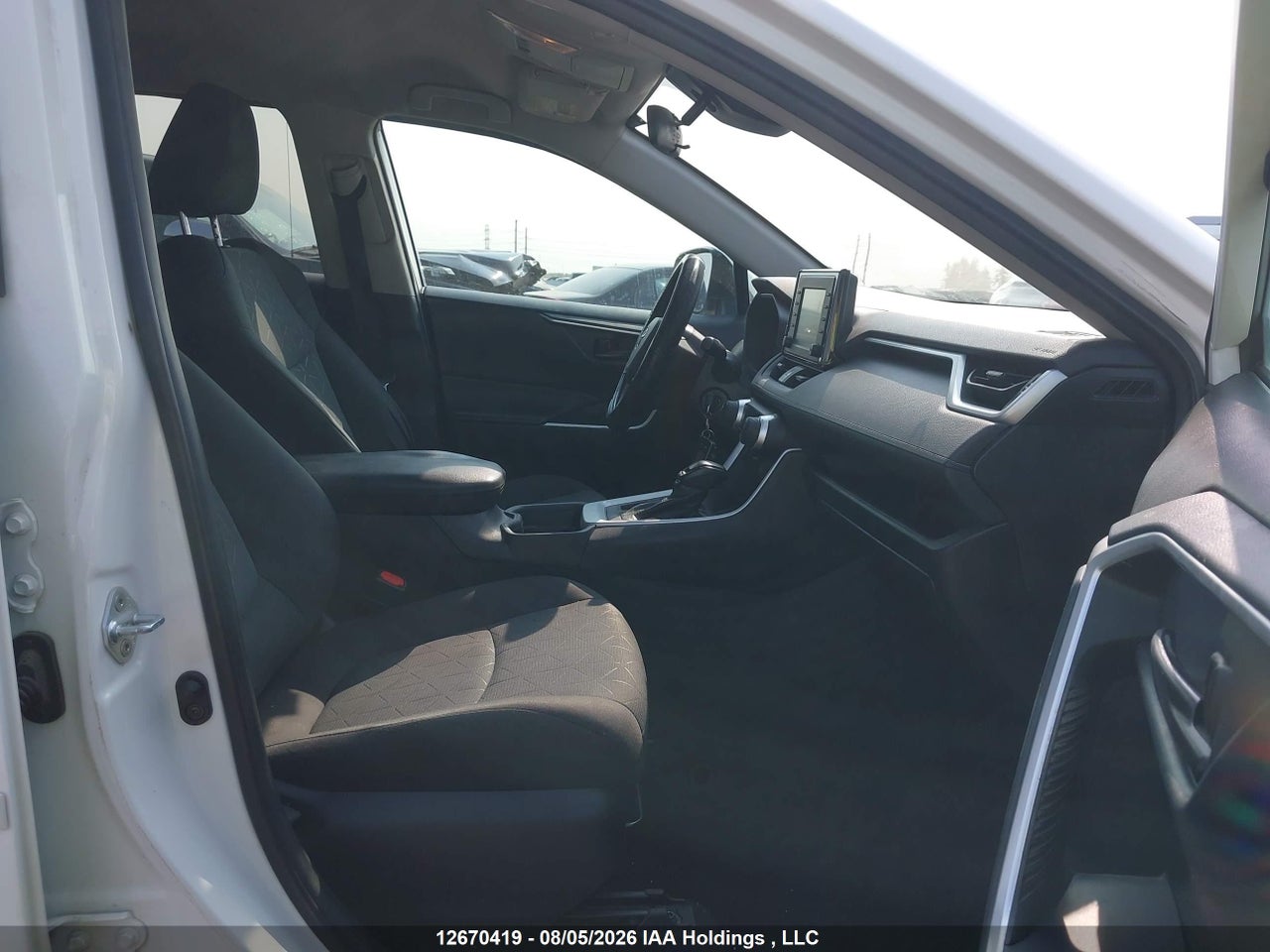 2T3B1RFV1LC136443 · 2020 TOYOTA RAV4 LE · 5/21