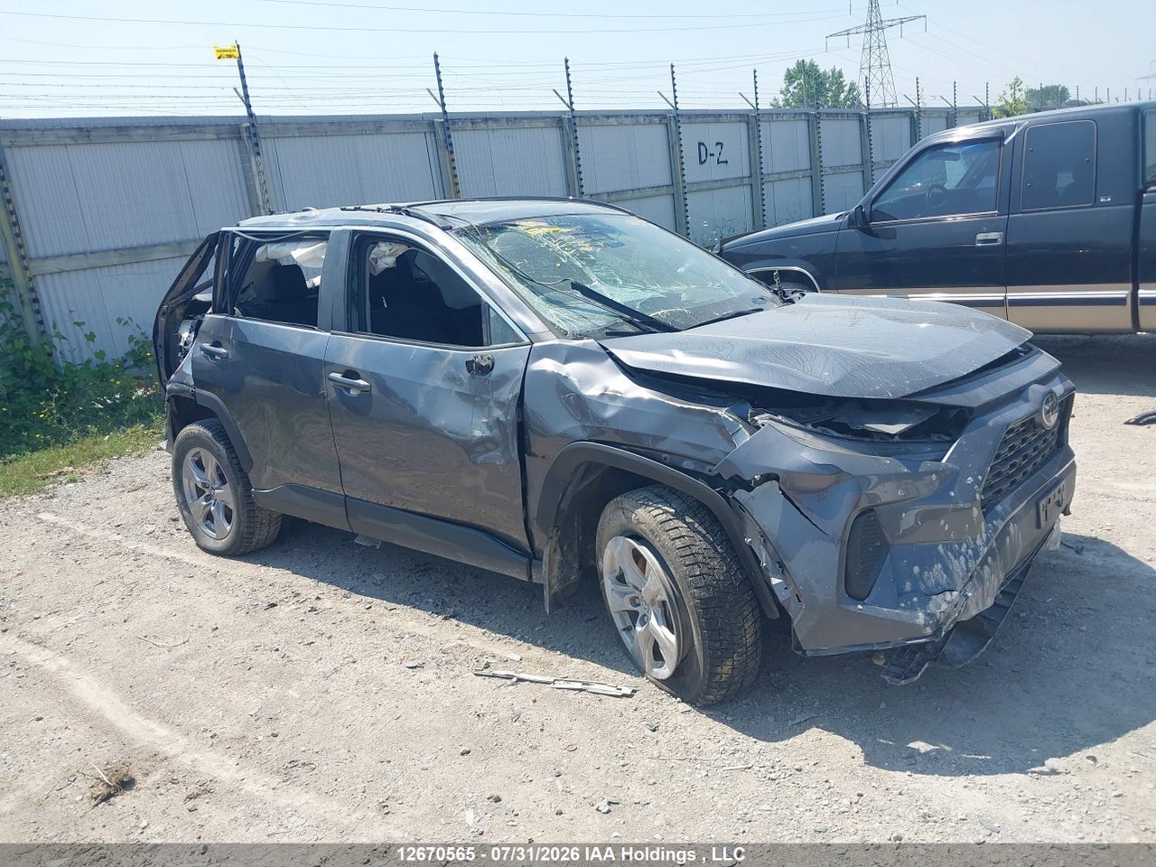 2T3R1RFV5NC315036 · 2022 TOYOTA RAV4 XLE