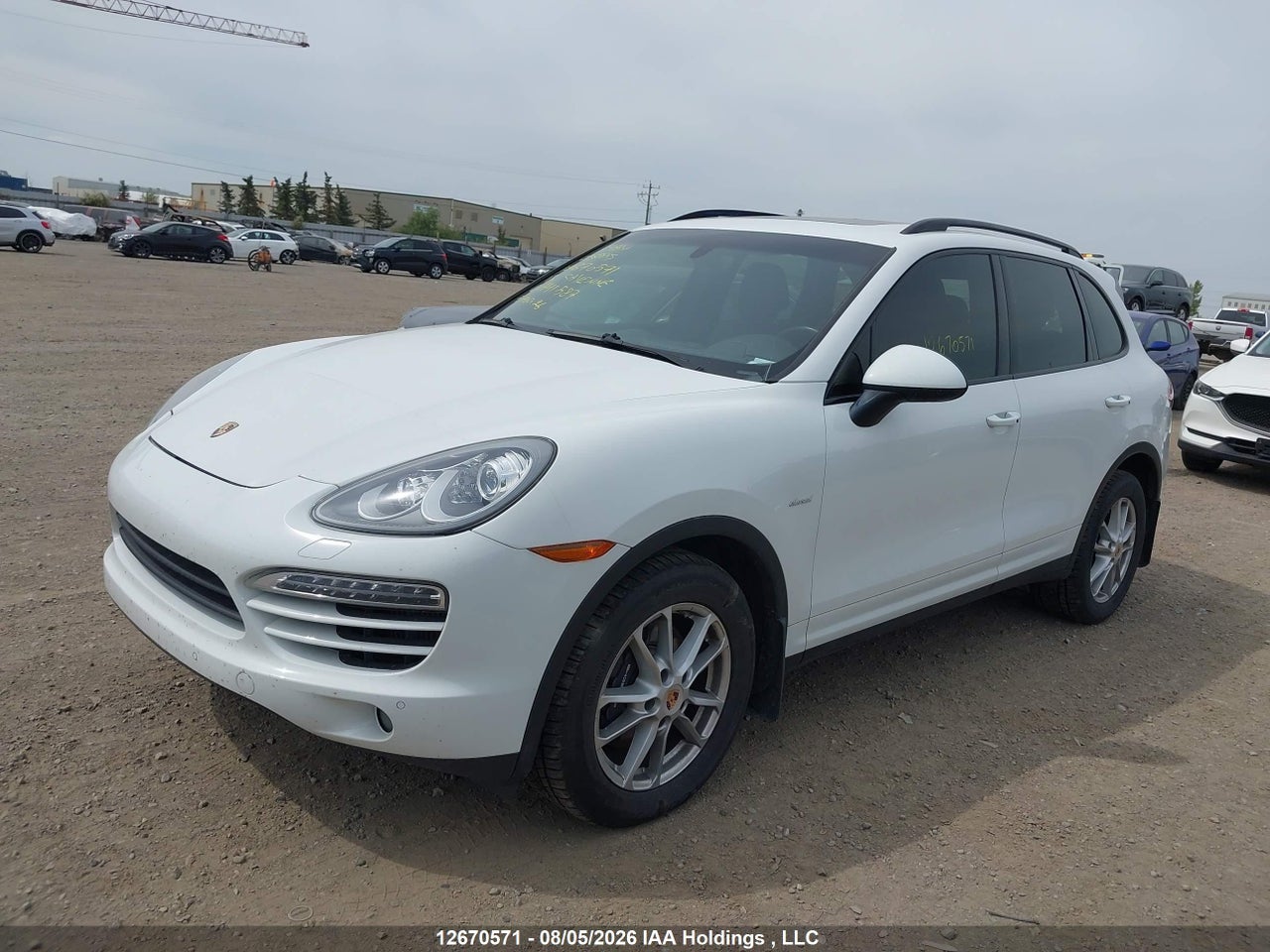 WP1AF2A26DL****** · 2013 PORSCHE CAYENNE · 2/19