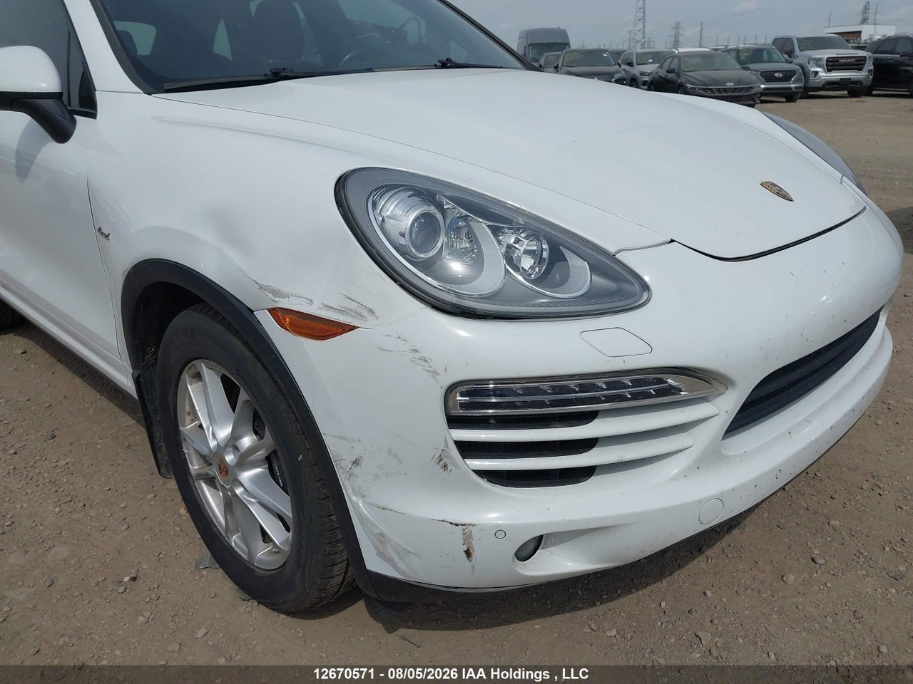 WP1AF2A26DL****** · 2013 PORSCHE CAYENNE · 6/19