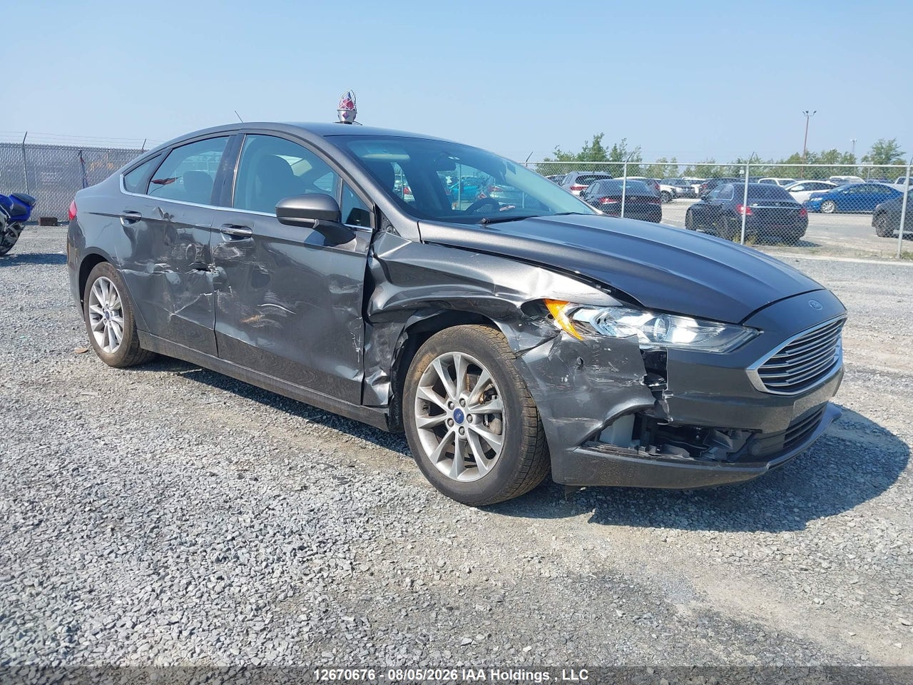 3FA6P0HD9HR121351 · 2017 FORD FUSION SE