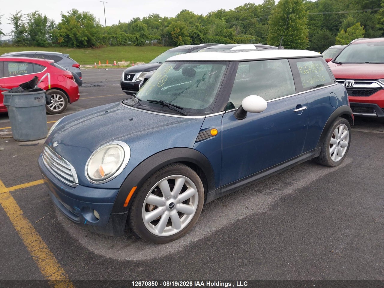 WMWMF33539TW76055 · 2009 MINI COOPER · 2/22