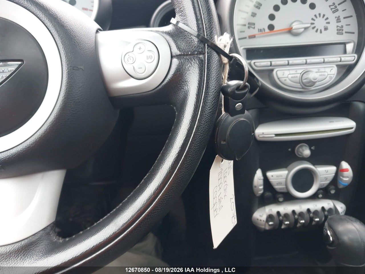 WMWMF33539TW76055 · 2009 MINI COOPER · 11/22