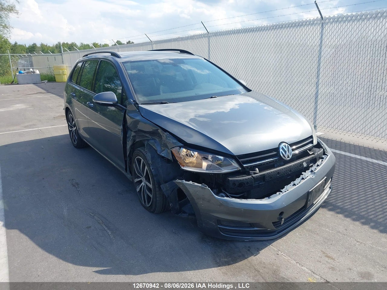 3VW017AU9HM512997 · 2017 VOLKSWAGEN GOLF SPORTWAGEN