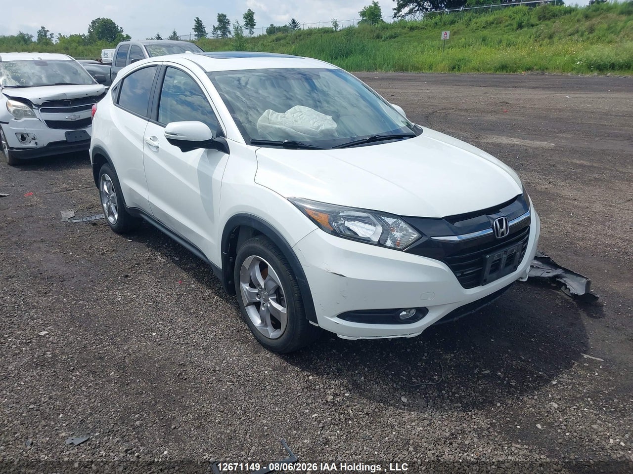 3CZRU6H53HM102295 · 2017 HONDA HR-V