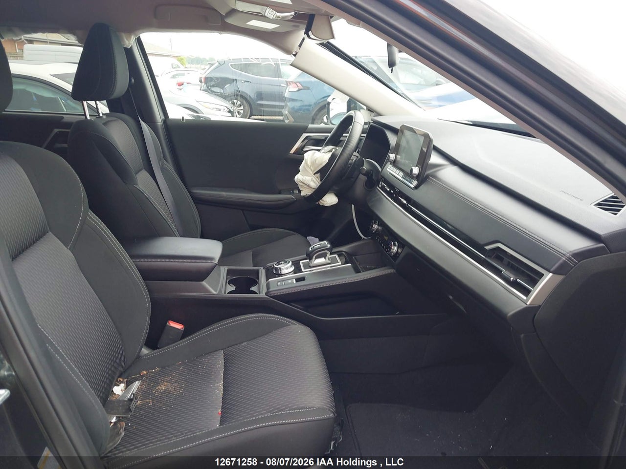 JA4J4UA84RZ635519 · 2024 MITSUBISHI OUTLANDER ES · 5/17