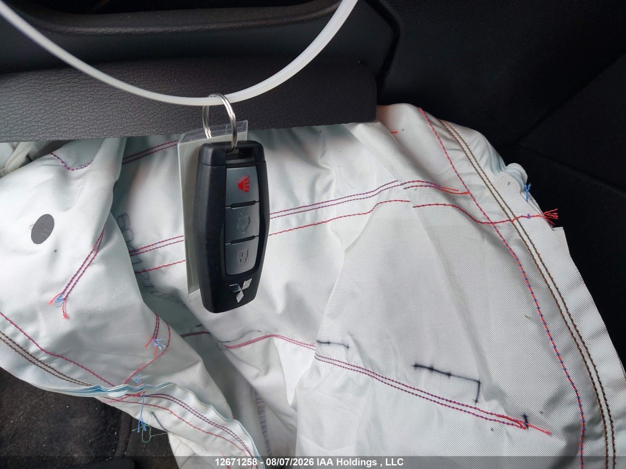 JA4J4UA84RZ635519 · 2024 MITSUBISHI OUTLANDER ES · 11/17