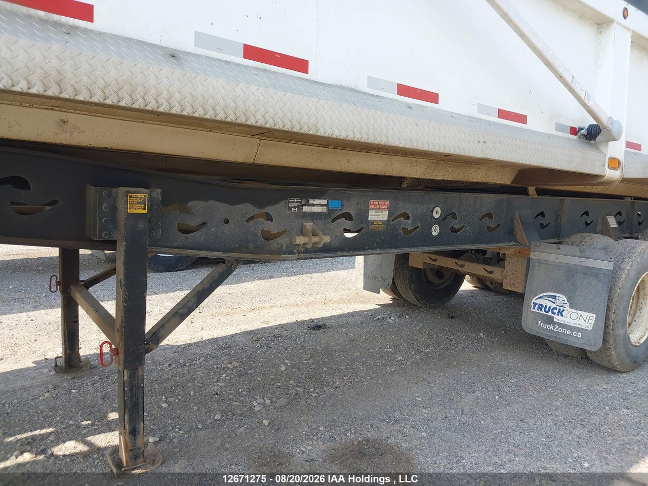 2C9DS3539GC****** · 2016 Canuck Trailers Manufacturing End Dump · 8/19