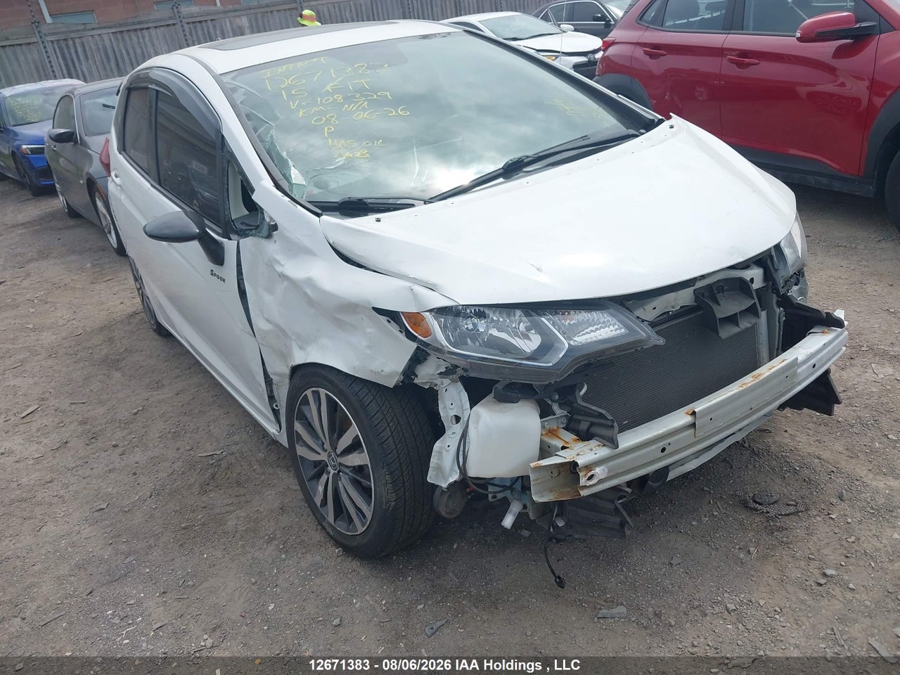 3HGGK5G83FM108329 · 2015 HONDA FIT