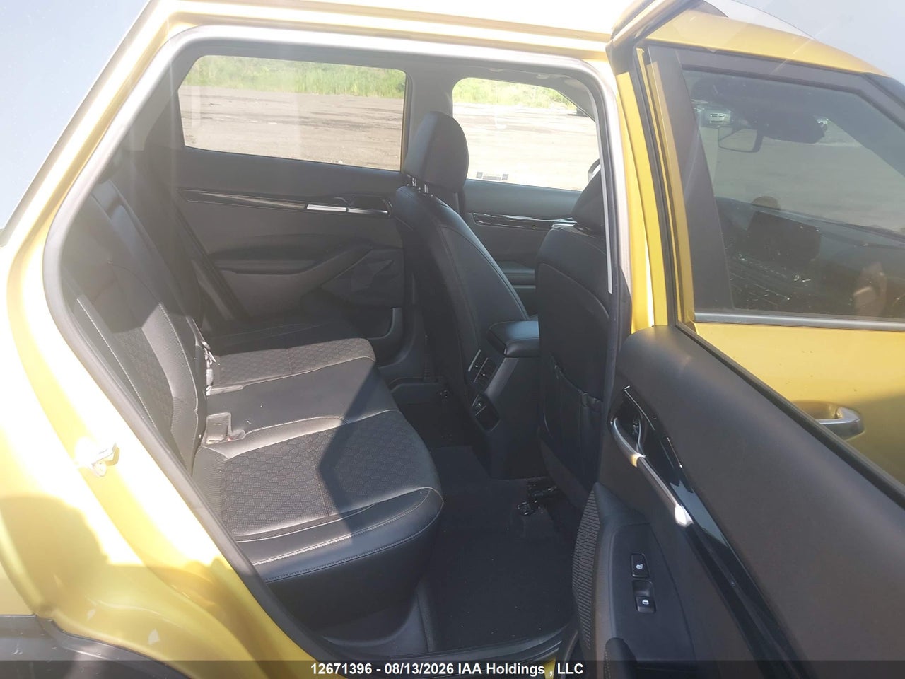 KNDETCA23M7134674 · 2021 KIA SELTOS SX TURBO · 8/18