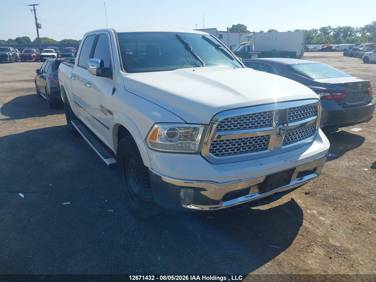 1C6RR7NM6GS116441 · 2016 RAM 1500 LARAMIE