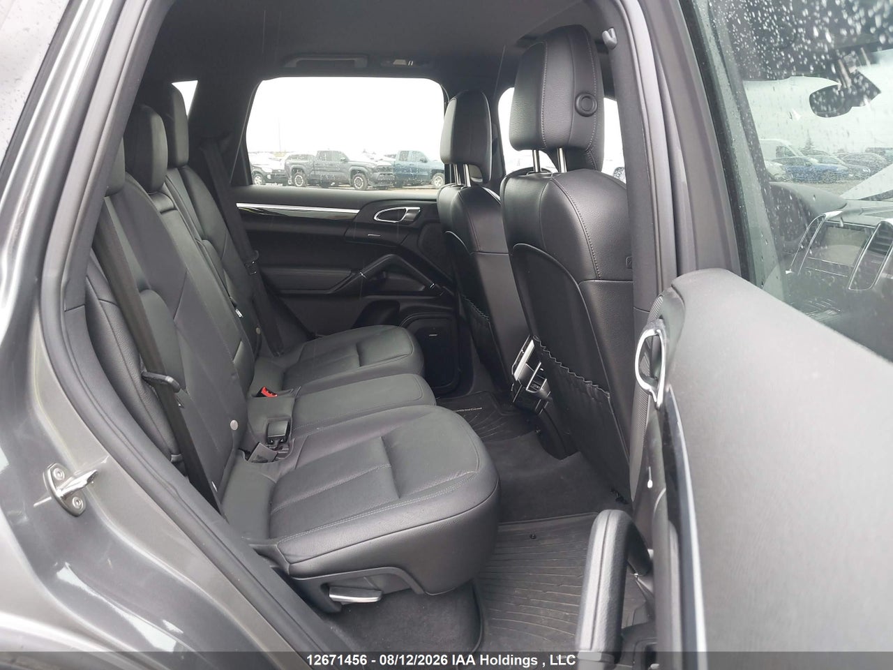 WP1AB2A22CLA51527 · 2012 PORSCHE CAYENNE S · 8/21