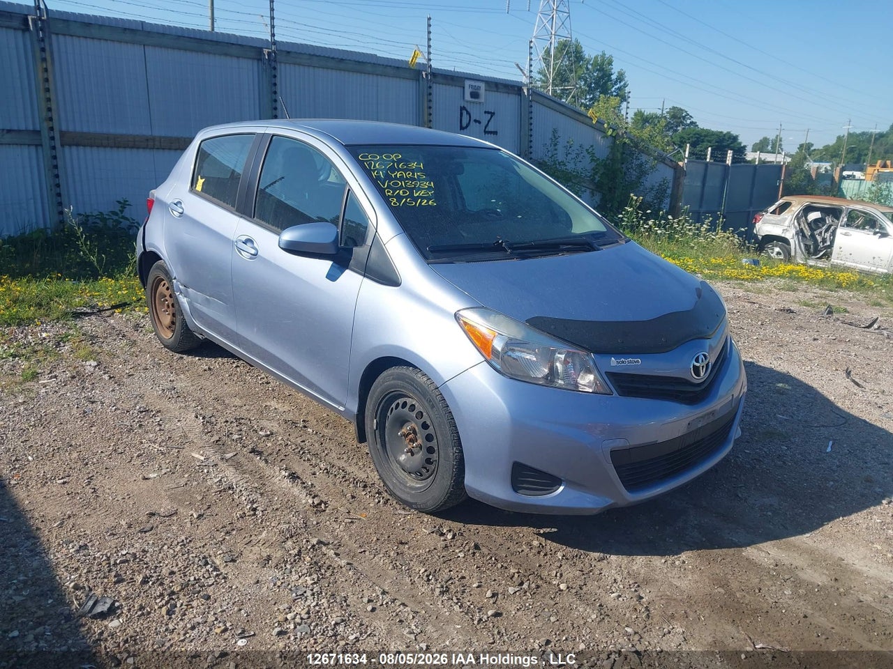 VNKKTUD30EA013934 · 2014 TOYOTA YARIS LE