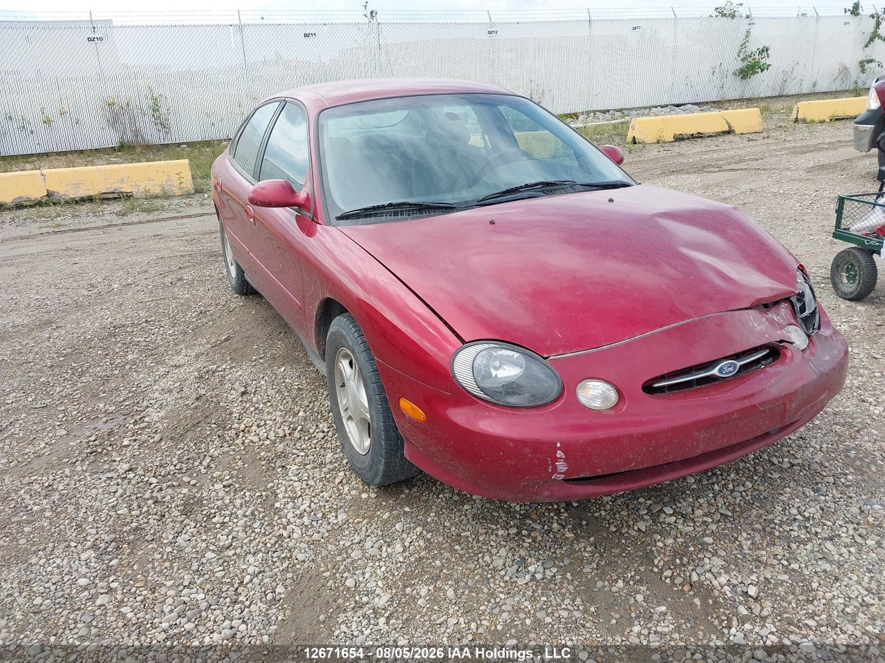 1FAFP53U4XG234604 · 1999 FORD TAURUS SE
