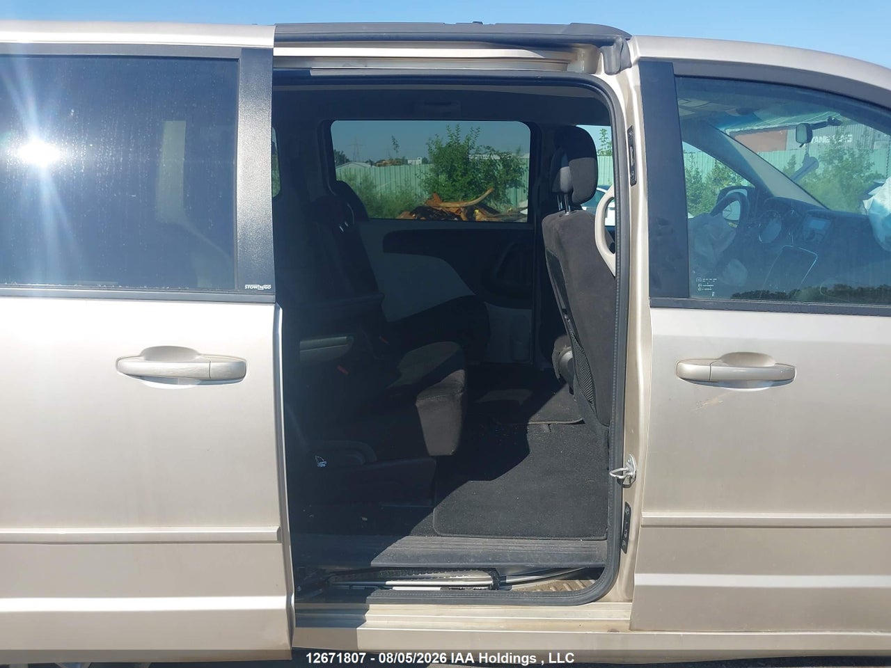 2C4RDGBG0ER150945 · 2014 DODGE GRAND CARAVAN SE · 8/18