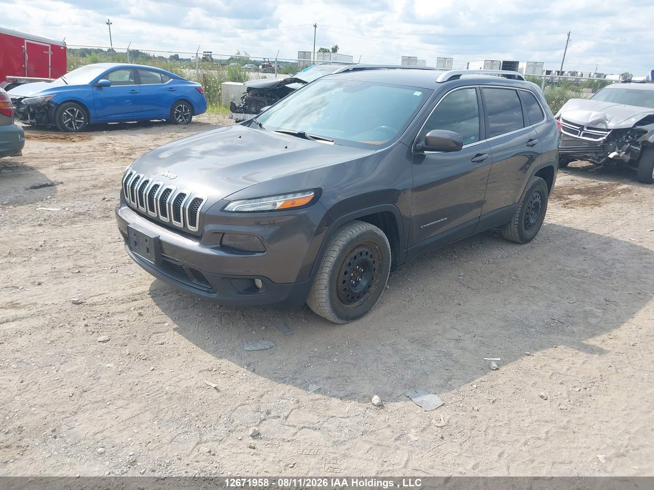 1C4PJLCS7FW720525 · 2015 JEEP CHEROKEE LATITUDE FWD · 2/16