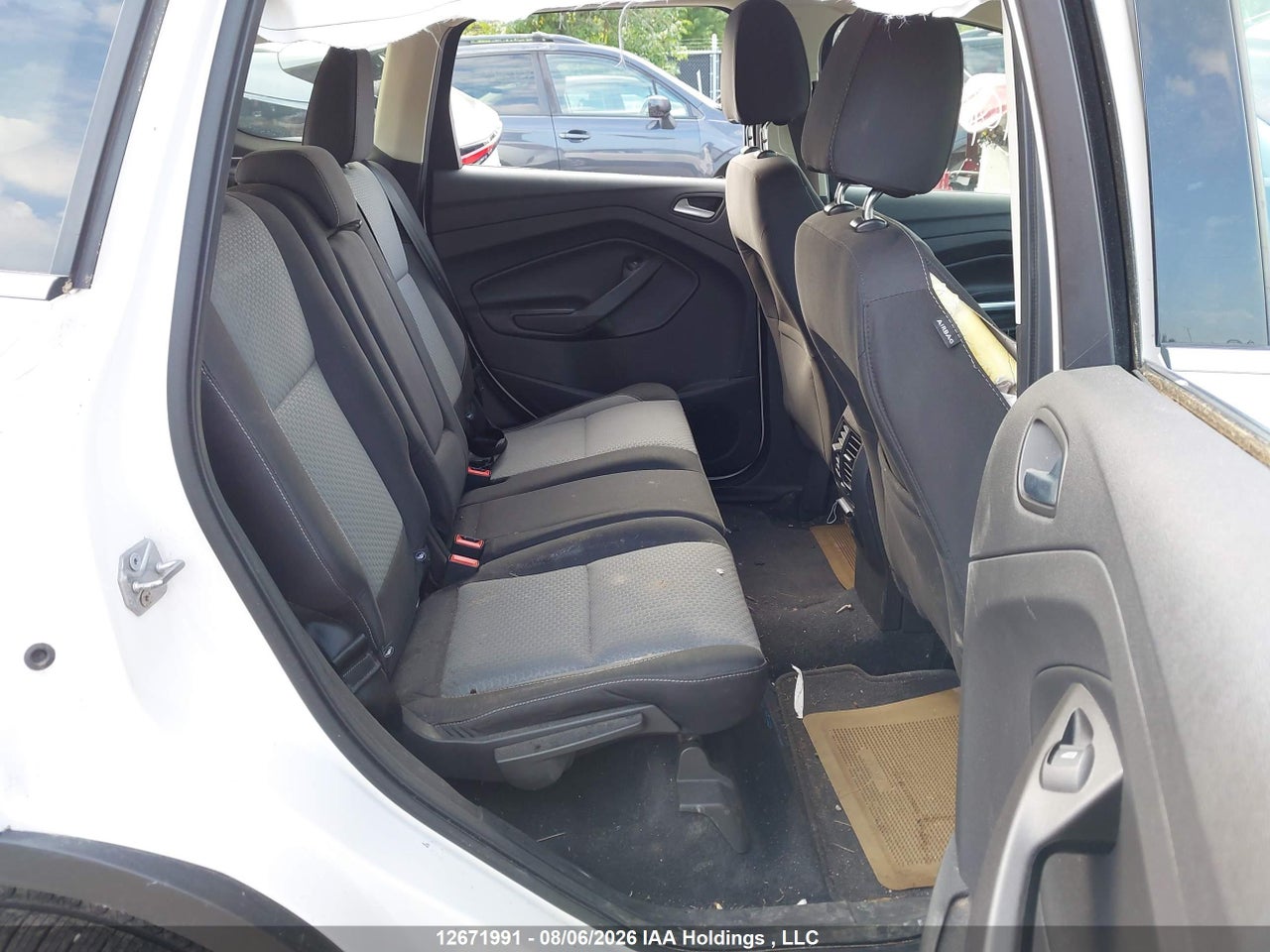 1FMCU9GD4HUC05108 · 2017 FORD ESCAPE SE · 8/19