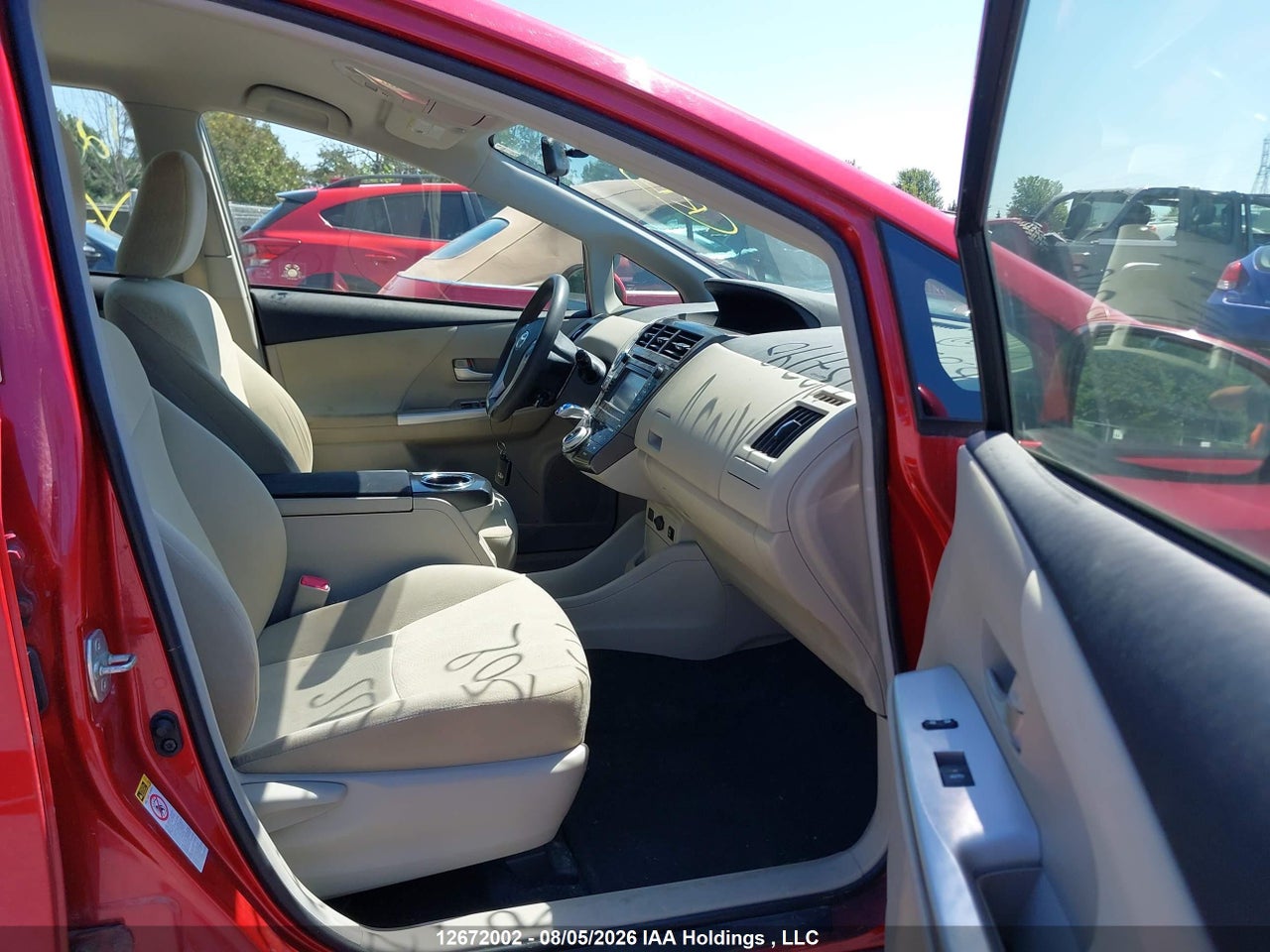 JTDZN3EU0C3137190 · 2012 TOYOTA PRIUS V · 5/20