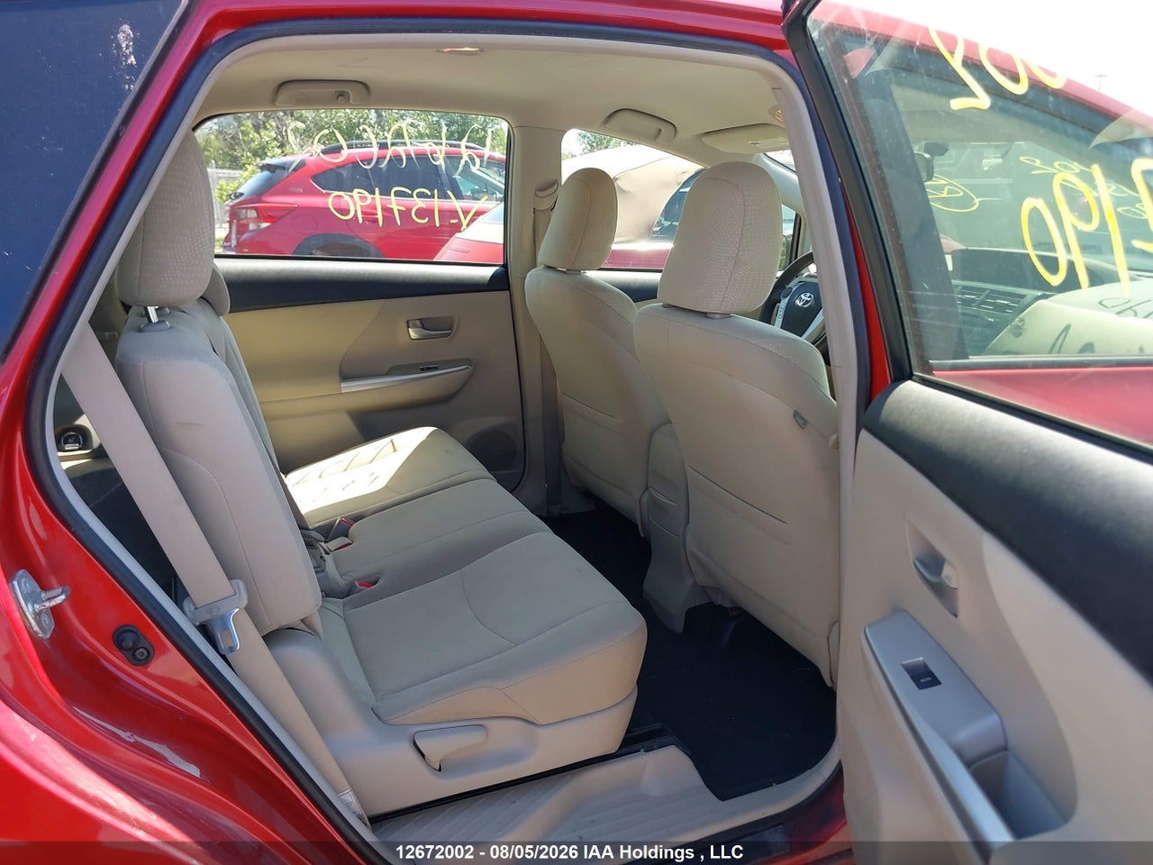 JTDZN3EU0C3137190 · 2012 TOYOTA PRIUS V · 8/20