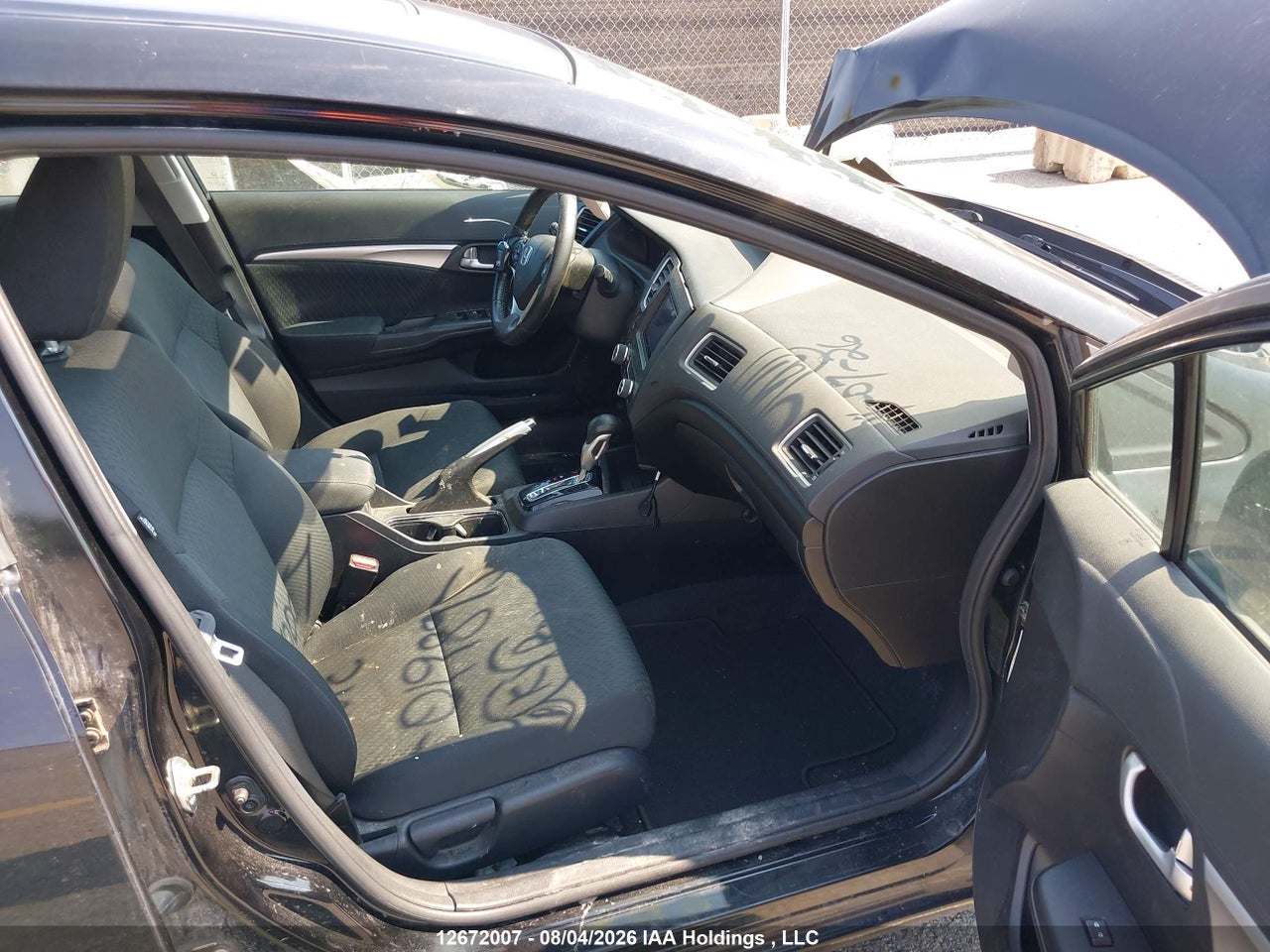 2HGFB2F57FH019895 · 2015 HONDA CIVIC LX · 5/21
