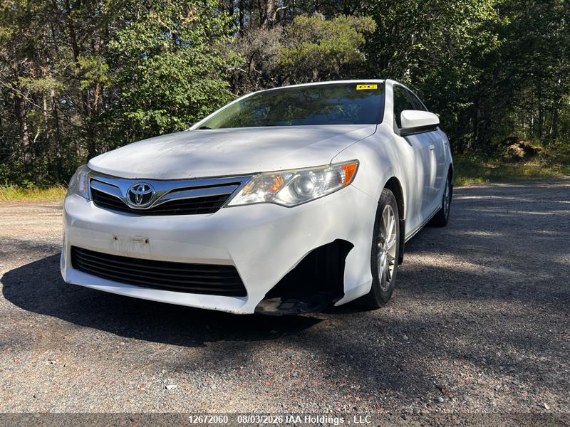 4T1BF1FK5EU744002 · 2014 TOYOTA CAMRY L/SE/LE/XLE