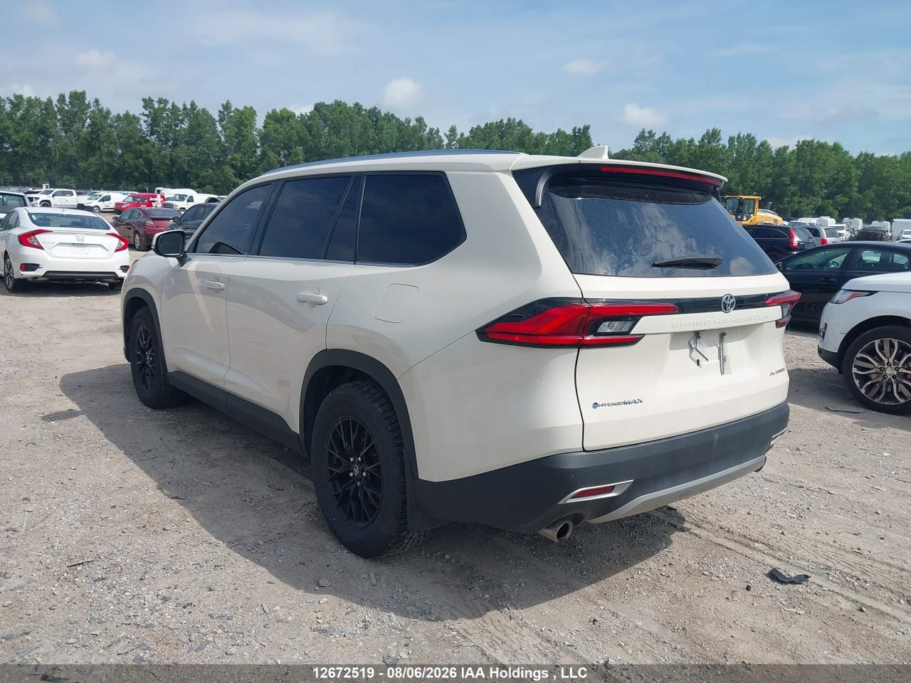 5TDADAB57RS008243 · 2024 TOYOTA GRAND HIGHLANDER · 3/18