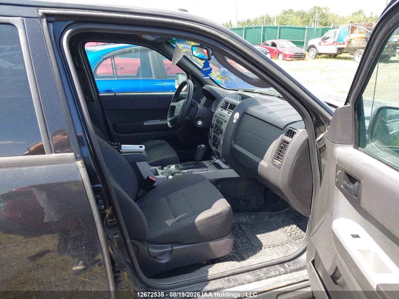 1FMCU0DG0BKC20086 · 2011 FORD ESCAPE XLT AUTOMATIC · 5/19