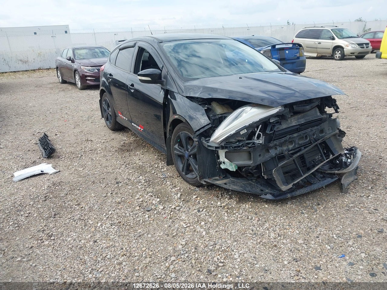 1FADP3K21HL239960 · 2017 FORD FOCUS SE