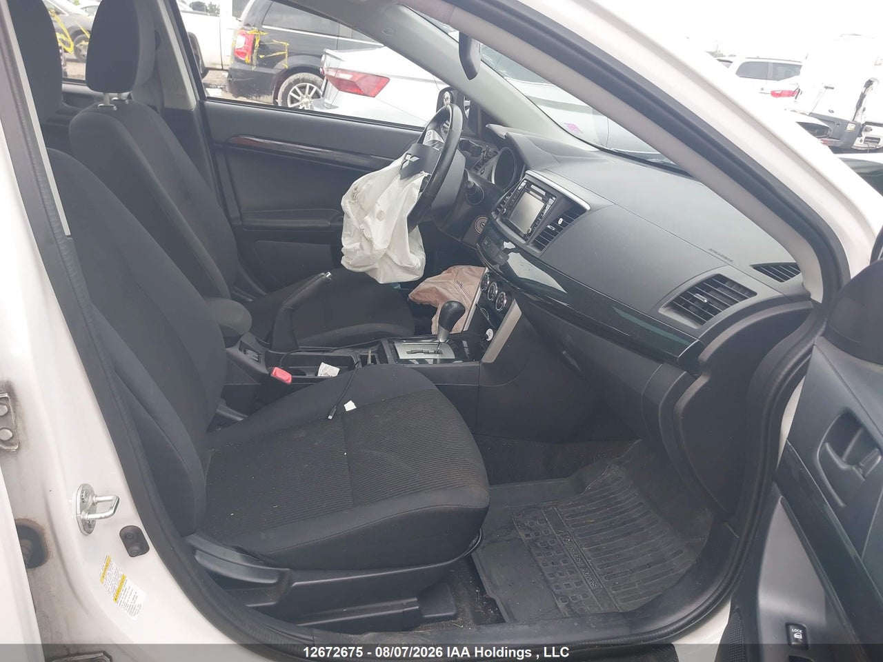 JA32U2FUXGU600979 · 2016 MITSUBISHI LANCER · 5/16
