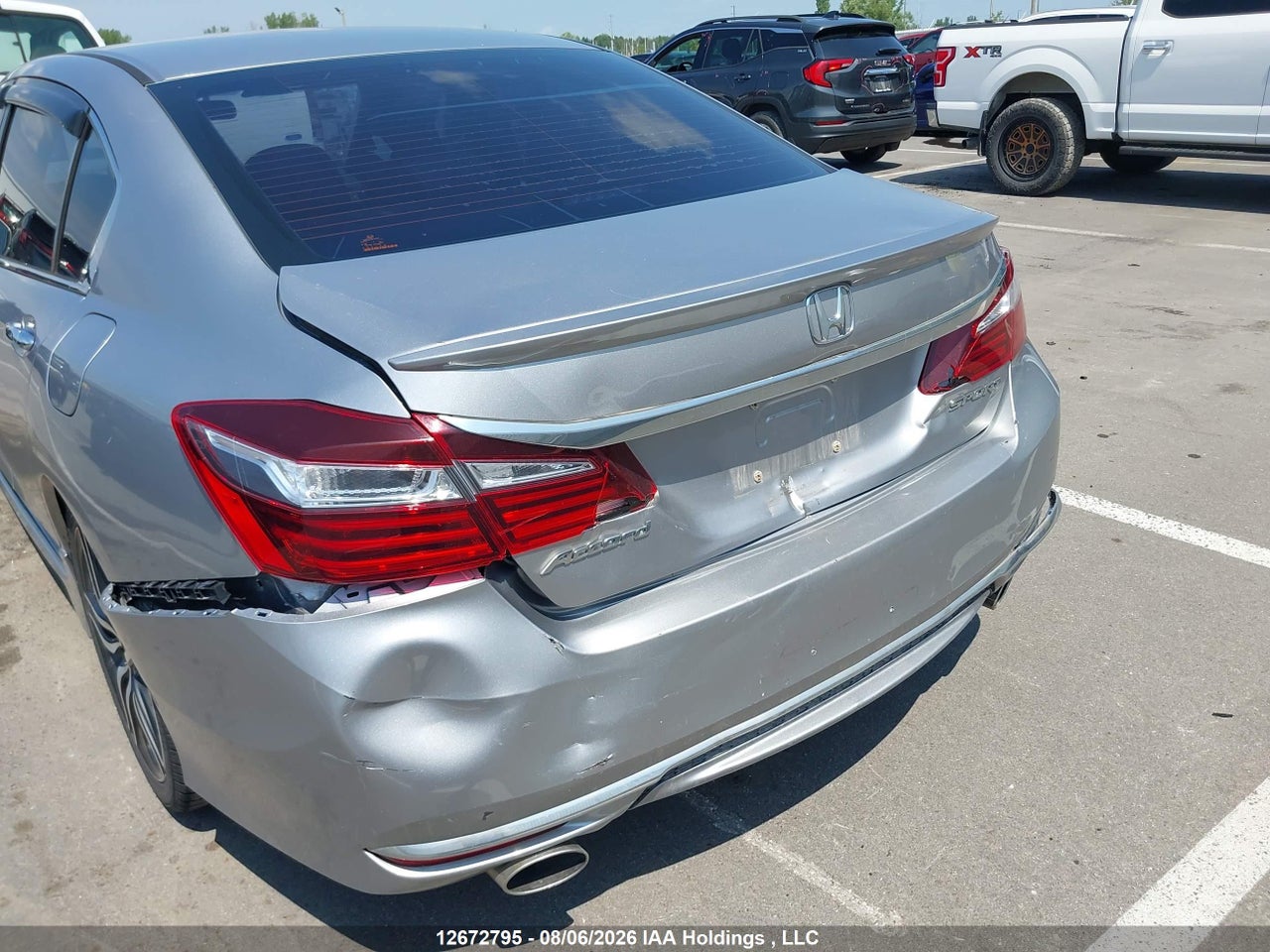 1HGCR2F51GA801690 · 2016 HONDA ACCORD · 6/18