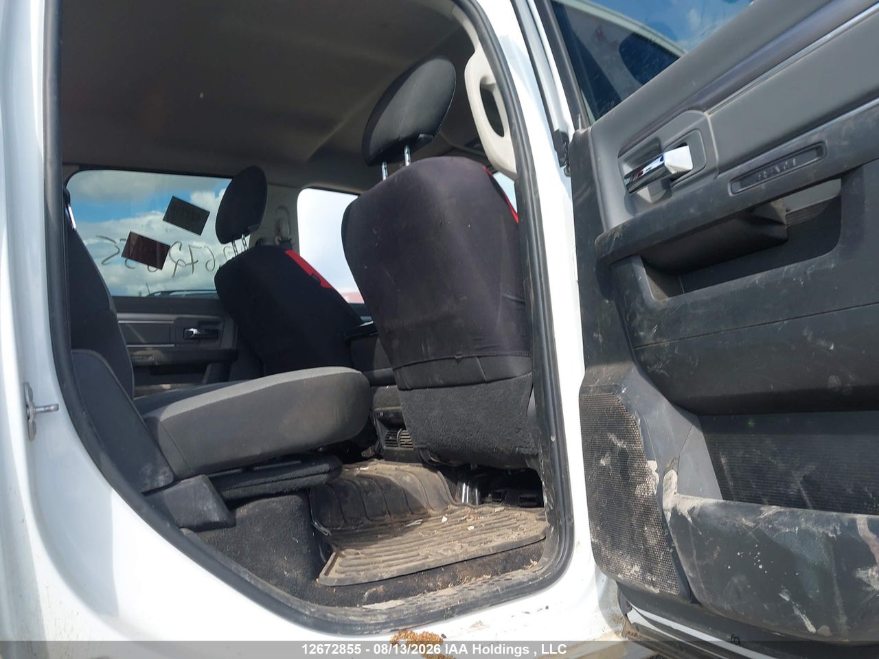 3C6RR7LTXPG666467 · 2023 RAM 1500 CLASSIC SLT · 8/20