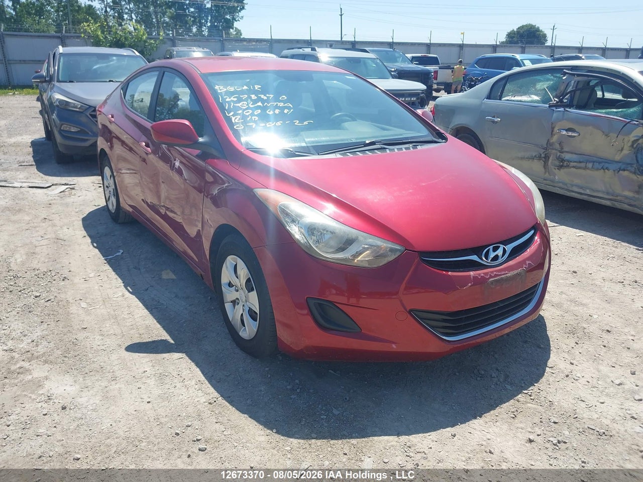 5NPDH4AE8BH004881 · 2011 HYUNDAI ELANTRA