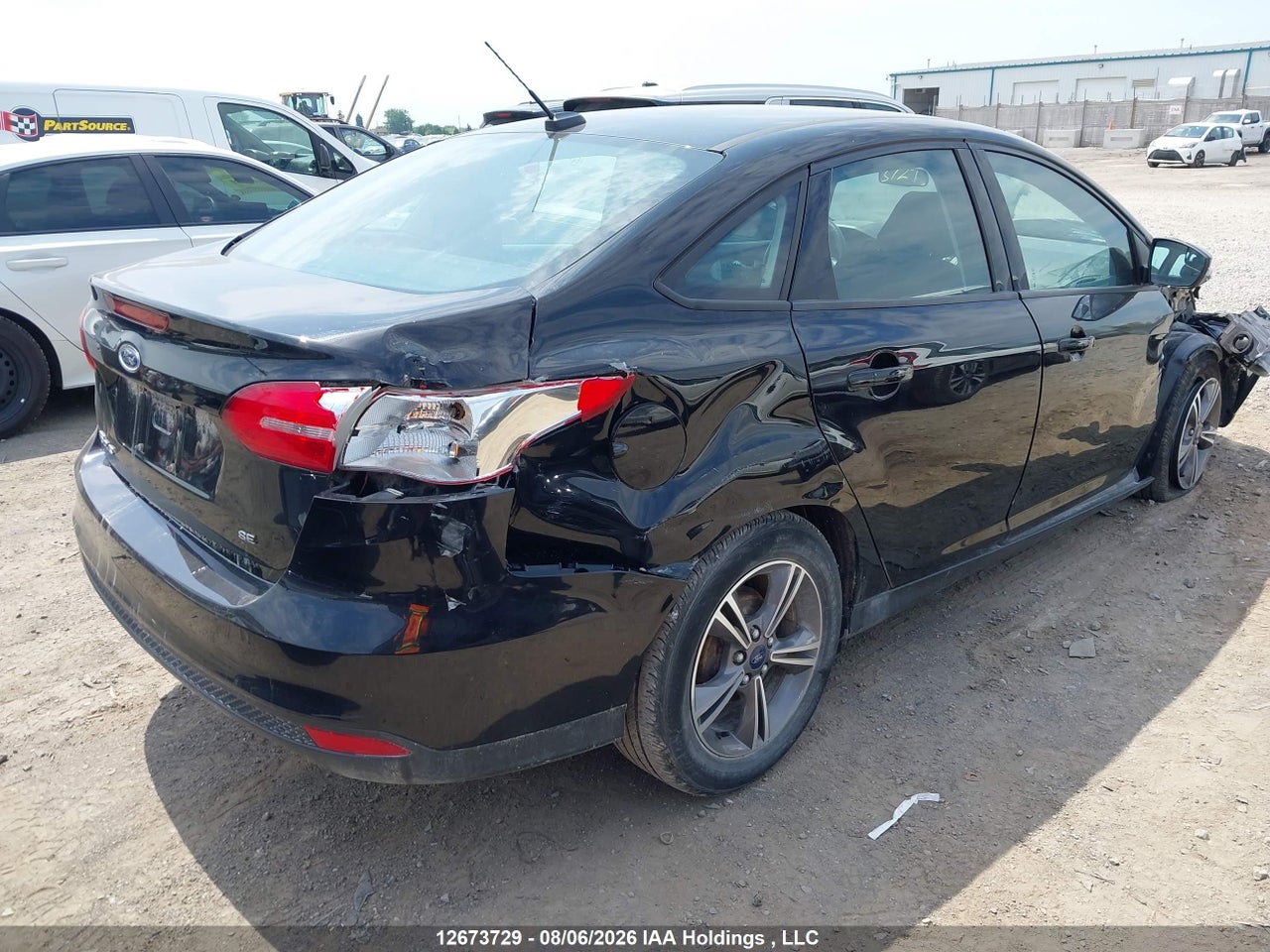 1FADP3F24JL317471 · 2018 FORD FOCUS · 4/17