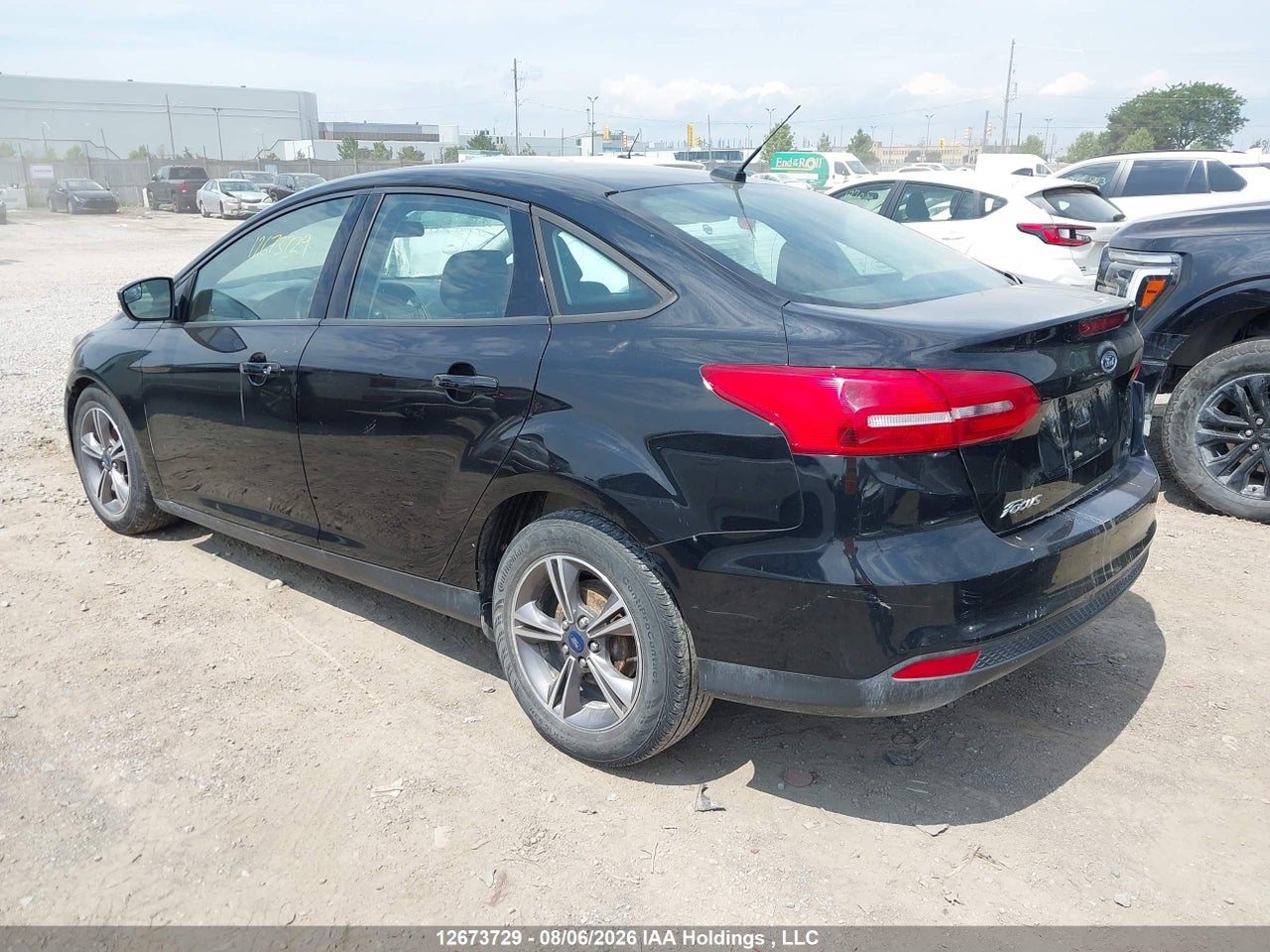 1FADP3F24JL317471 · 2018 FORD FOCUS · 3/17