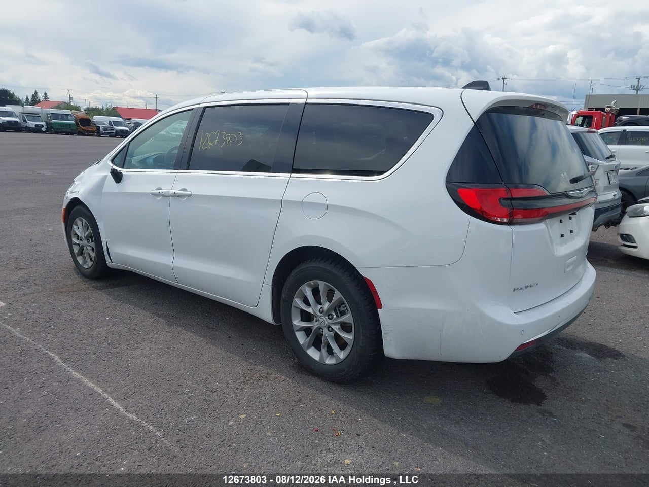 2C4RC1GG9TR240357 · 2026 CHRYSLER PACIFICA LIMITED · 3/19