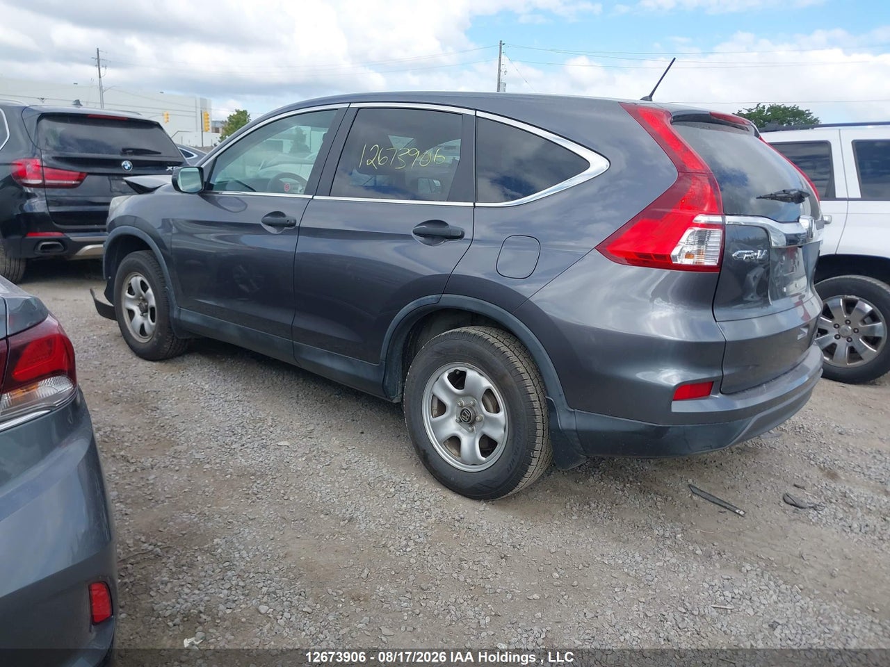 2HKRM4H32GH132949 · 2016 HONDA CR-V LX · 3/18