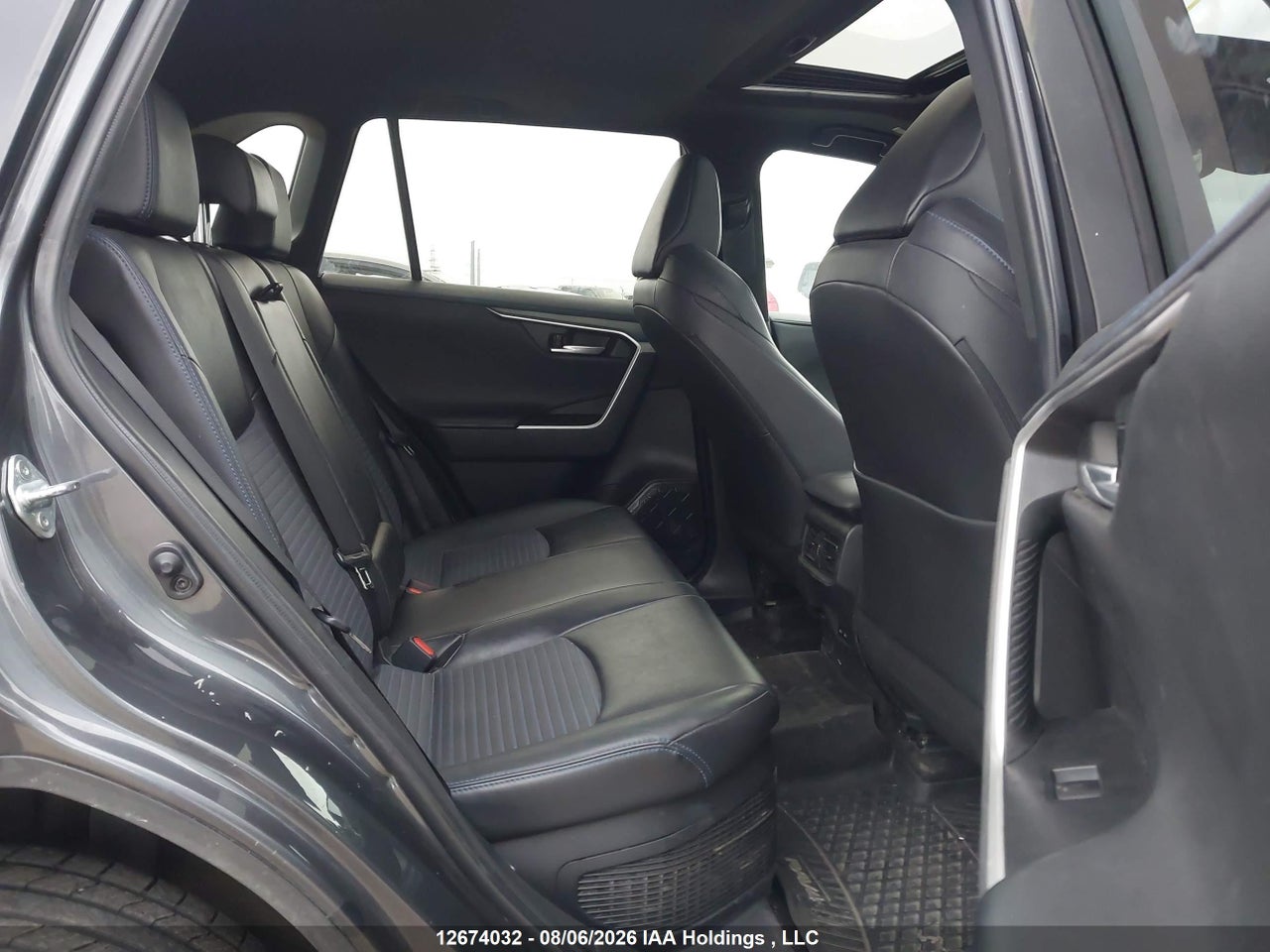 2T35WRFV1PW175083 · 2023 TOYOTA RAV4 HYBRID · 8/22