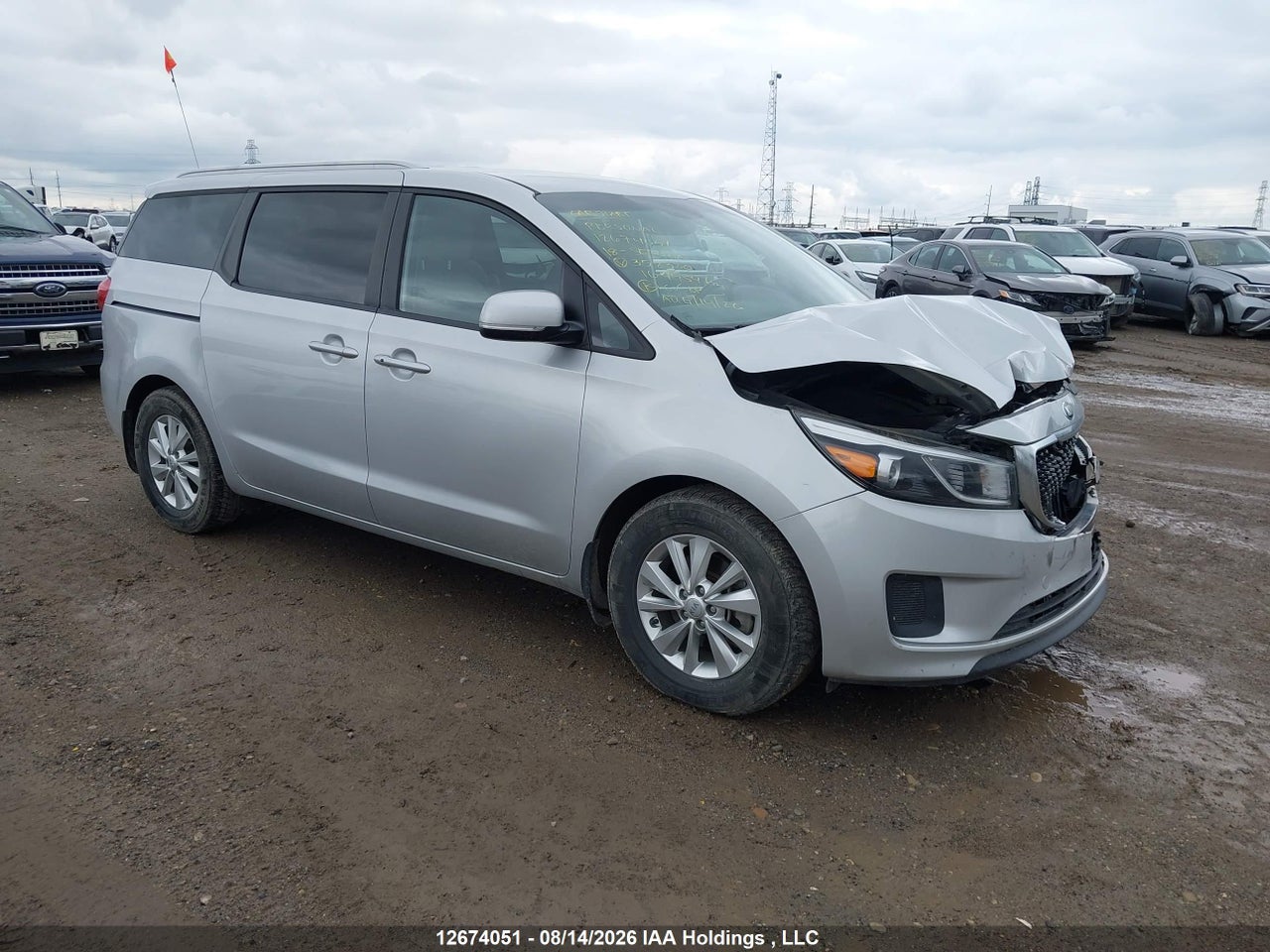 KNDMB5C1XJ6358380 · 2018 KIA SEDONA LX