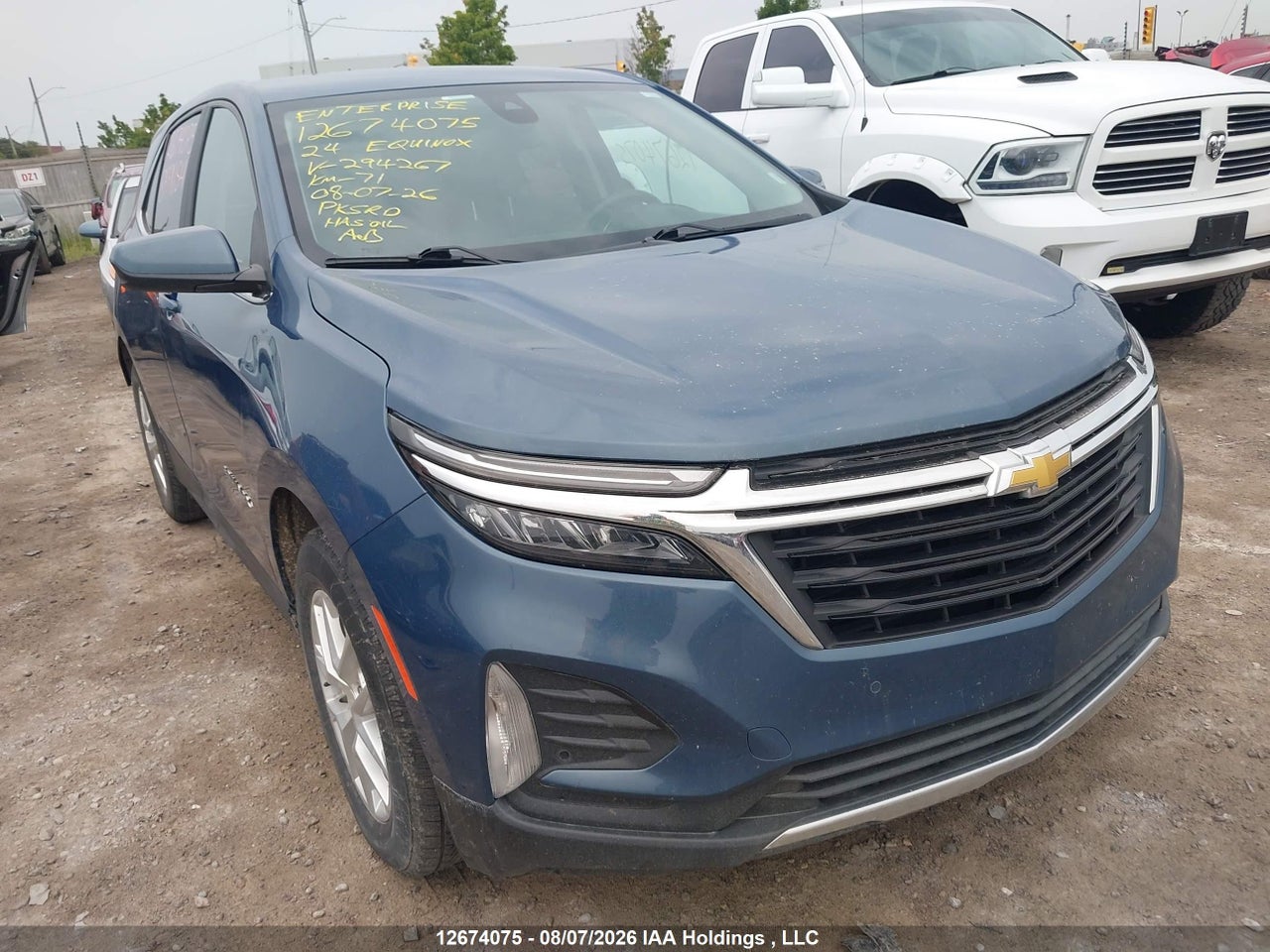 3GNAXUEGXRL294267 · 2024 CHEVROLET EQUINOX LT