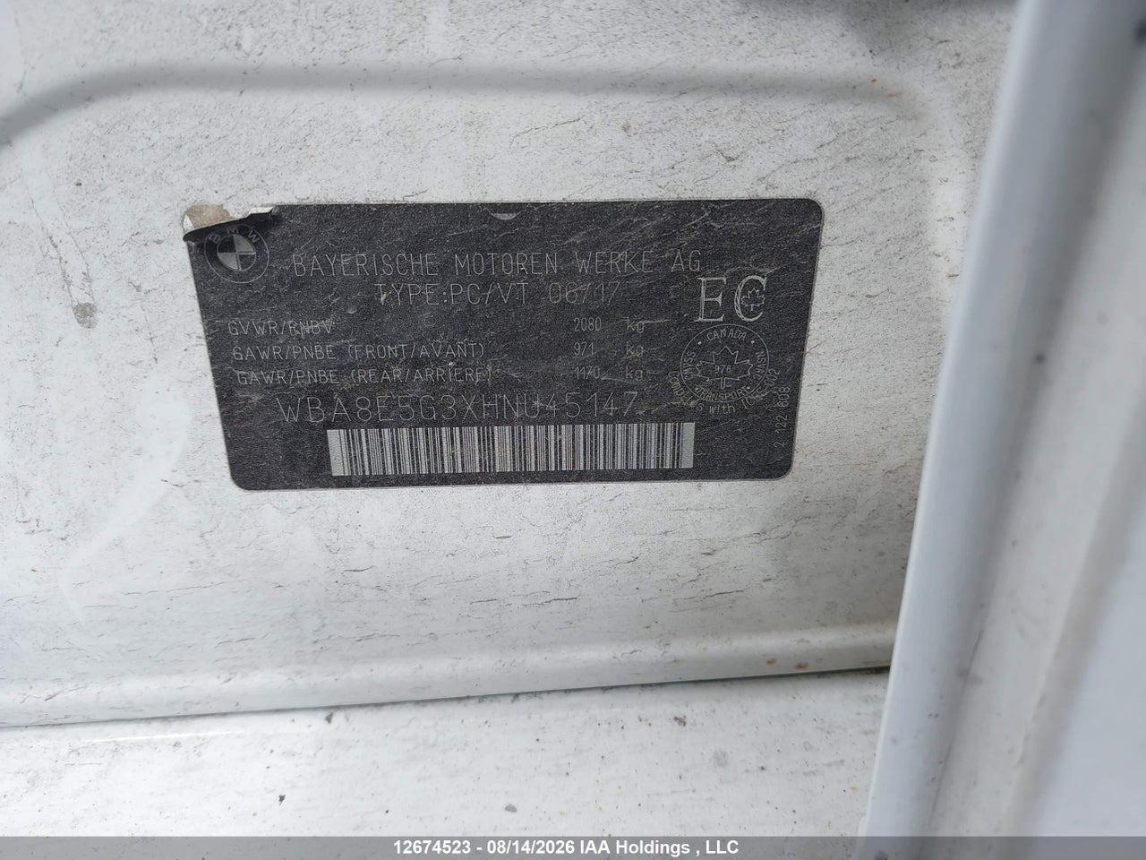 WBA8E5G3XHNU45147 · 2017 BMW 320 XI · 9/22