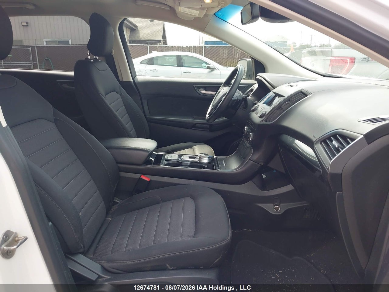 2FMPK4G93KBC64881 · 2019 FORD EDGE SE · 5/19