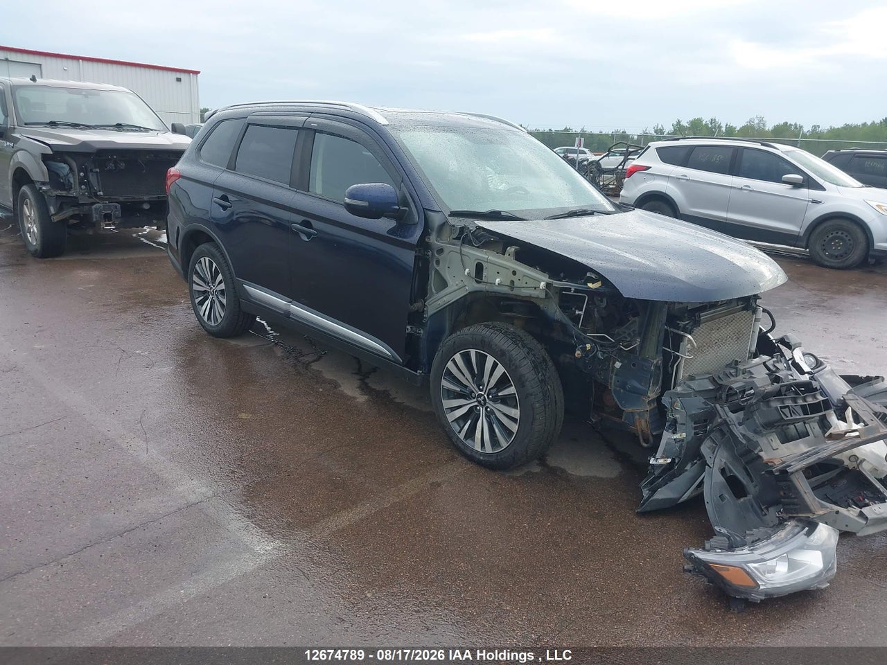 2019 MITSUBISHI OUTLANDER ES
